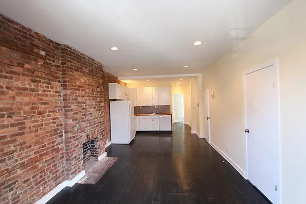 Rented by J Backer Group Inc | media 49