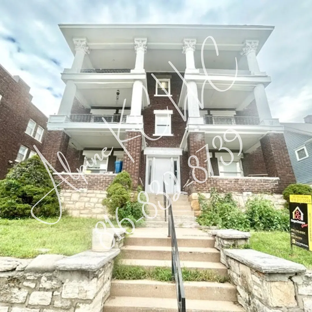 1 bed, 900 sqft, $795 — Photo 1