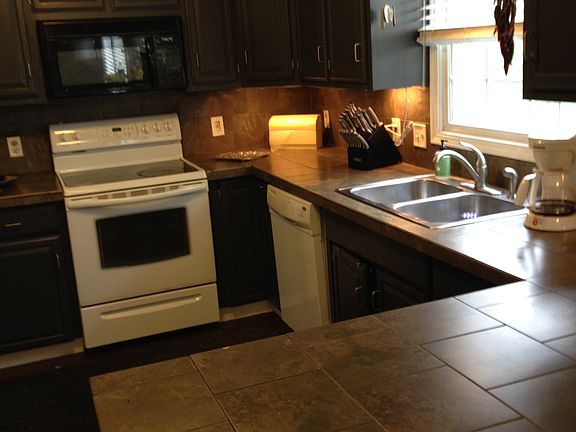 3rd image of 4374 La Burnum Dr