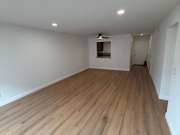 4th image of 244 W Fairview Ave APT 101