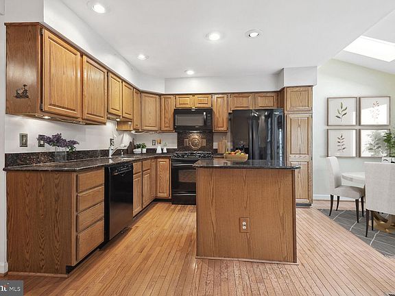 4th image of 12732 Dogwood Hills Ln