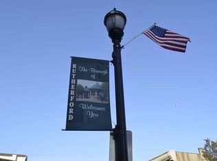 30 Park Ave, Rutherford, NJ 07070