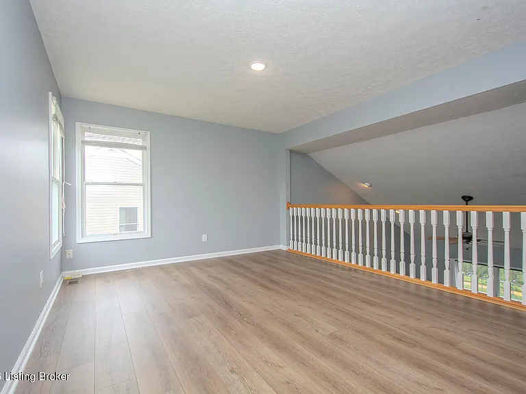 6702 Shallow Rock Dr — Photo 29