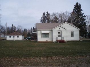 302 Sheridan St, Crookston, MN 56716