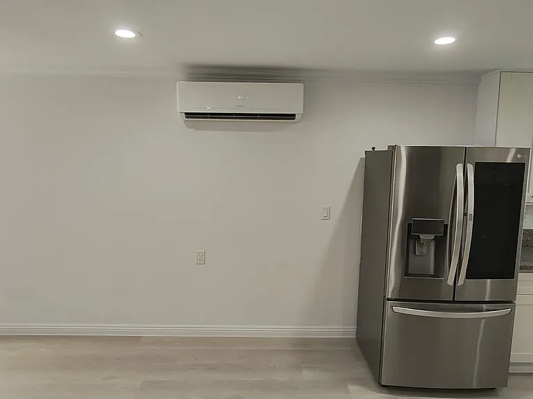 716 E F St #B — Photo 12