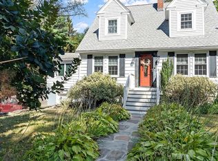 32 Doyle St, Leominster, MA 01453