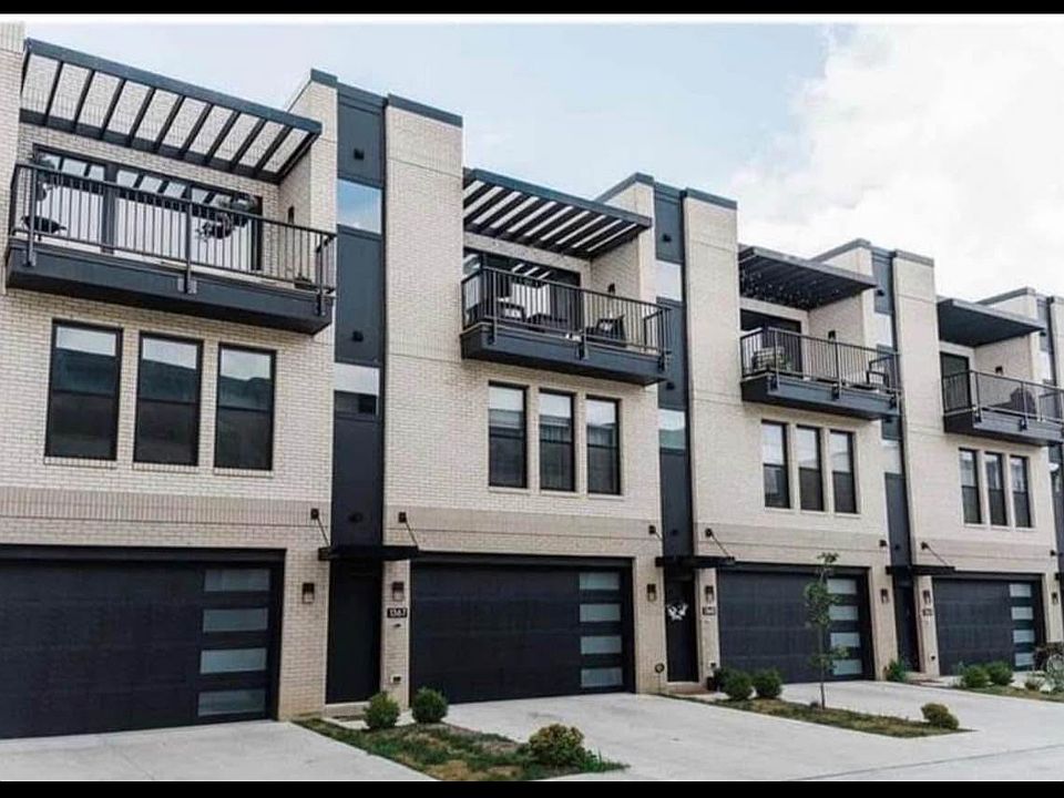 1st image of 942 12th St #1