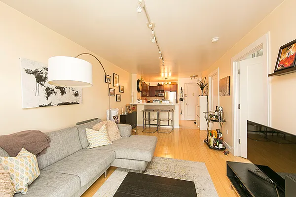 Sold by Century 21 Homefront | media 14