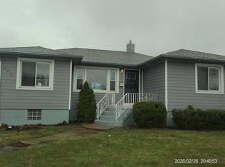 650 Greenbay Ave, Calumet City, IL