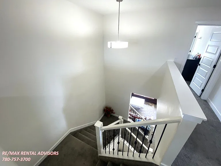 2443 15th Ave NW #UPPER — Photo 13
