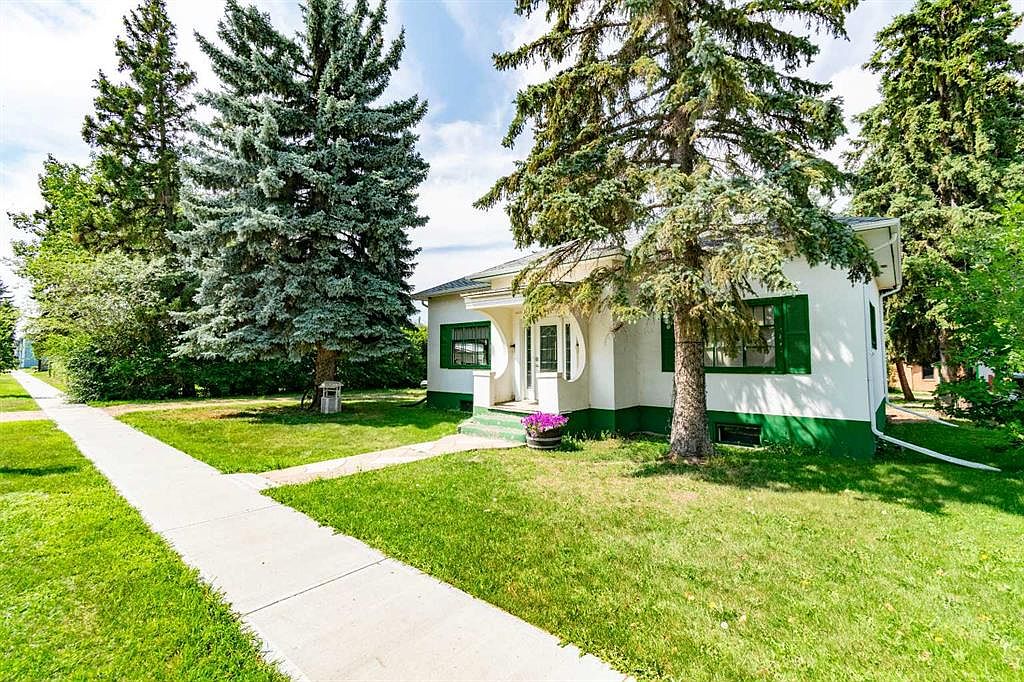 5118 E 50th St, Castor, AB T0C 0X0 MLS A2068738 Zillow