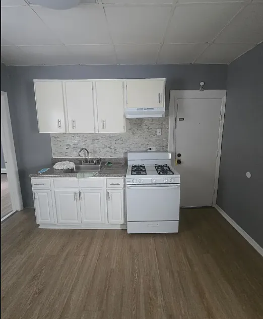 112 Linden Ave #2
