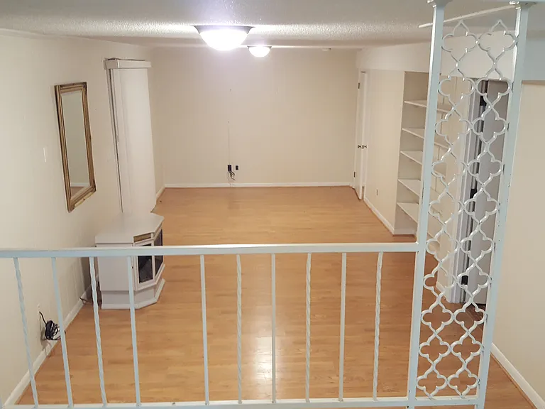 608 N Valley Dr — Photo 14