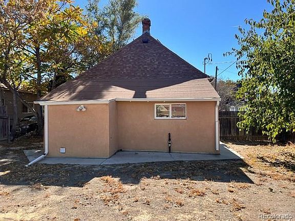 5th image of 1111 E 6th Street