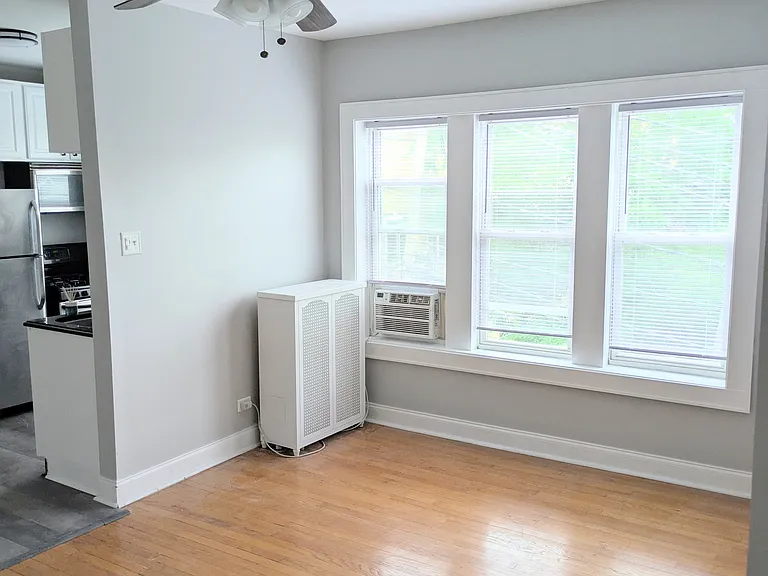4416 1/2 N Ashland Ave #2 — Photo 7