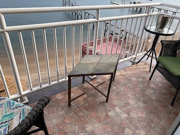 2nd image of 842 Dean Ave #2