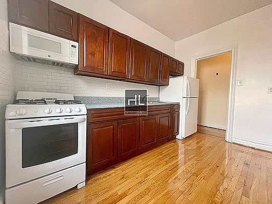 2nd image of 8014 18th Ave #B12