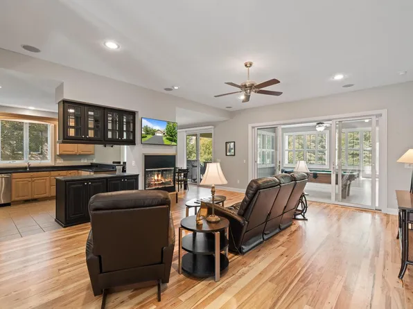 1018 Links ROAD #52-17, Lake Geneva, WI 53147