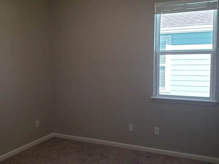 89 Signet Cir — Photo 22
