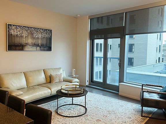 4th image of 35 E 100 S APT 601