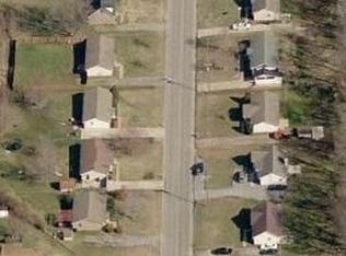 546 Donna Dr, Clarksville, TN 37042