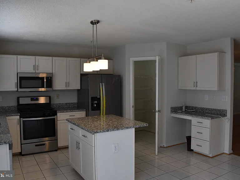 2306 Cold Meadow Way — Photo 25
