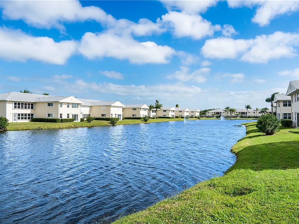 1st image of 870 Lake Orchid Cir APT 109