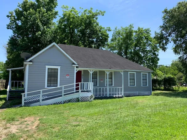 1875 Trinidad St, Beaumont, TX 77703
