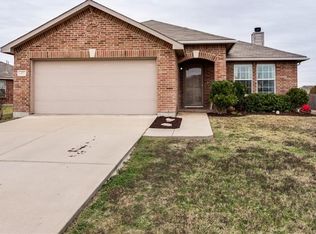 417 Silver Leaf Dr, Fate, TX 75087