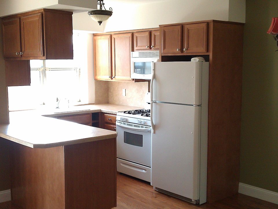 1st image of 65 Elmwood Park Dr APT 27B