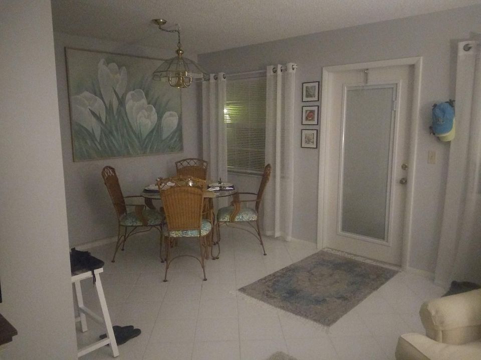 1st image of 68 Royal Oak Ct APT 205