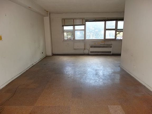 2nd image of 440 Neptune Ave #2N