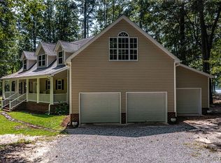625 Whispering Pines Rd, Lancaster, VA 22503