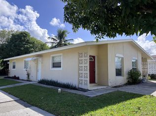 2016 Dock St, West Palm Beach, FL 33401
