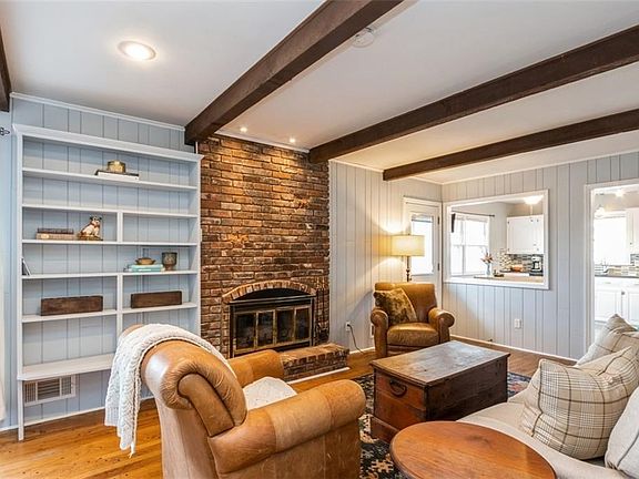 2nd image of 10912 Lydia Ave