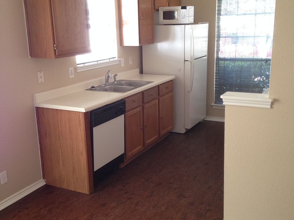 1st image of 9426 Gillcross Way