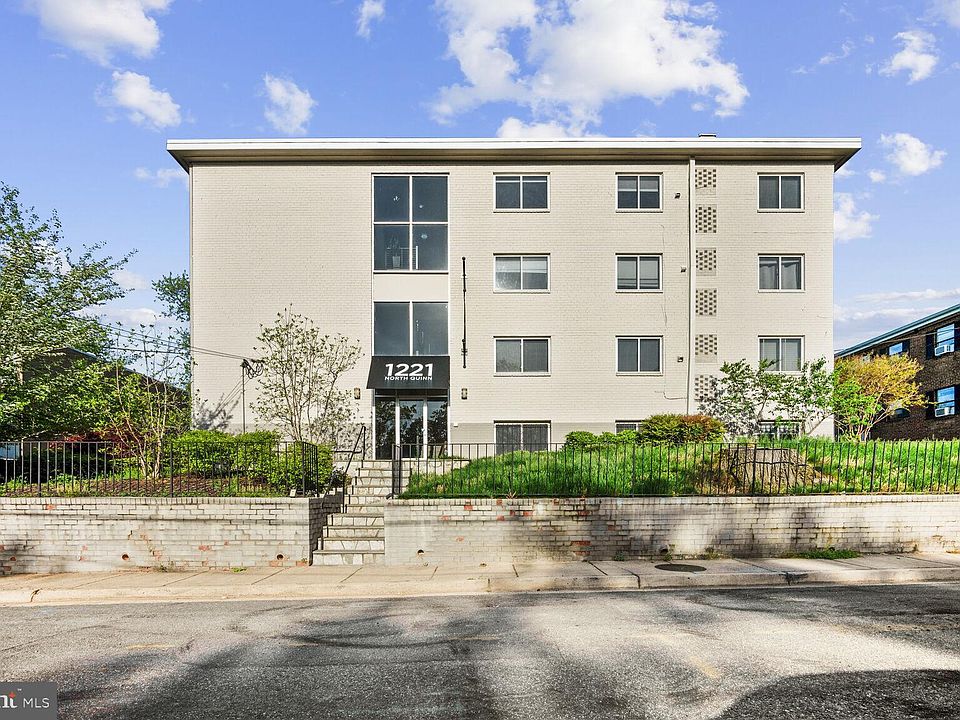 1st image of 1221 N Quinn St APT 11
