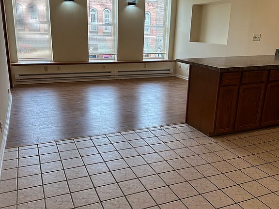 3rd image of 117 1/2 W Washington St