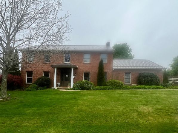107 Quincy Cir