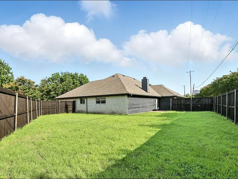 1507 River Hill Dr — Photo 6