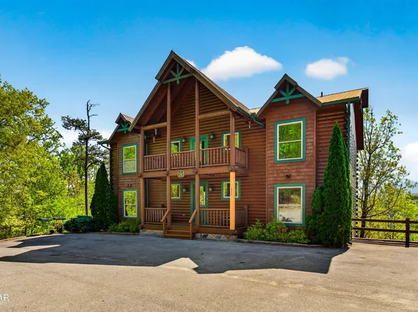 1932 Thistle Thorn Trl, Sevierville, TN 37876