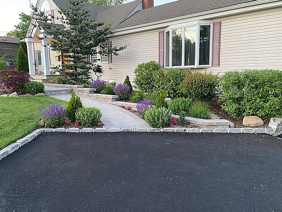 5th image of 41 Lake Shore Dr