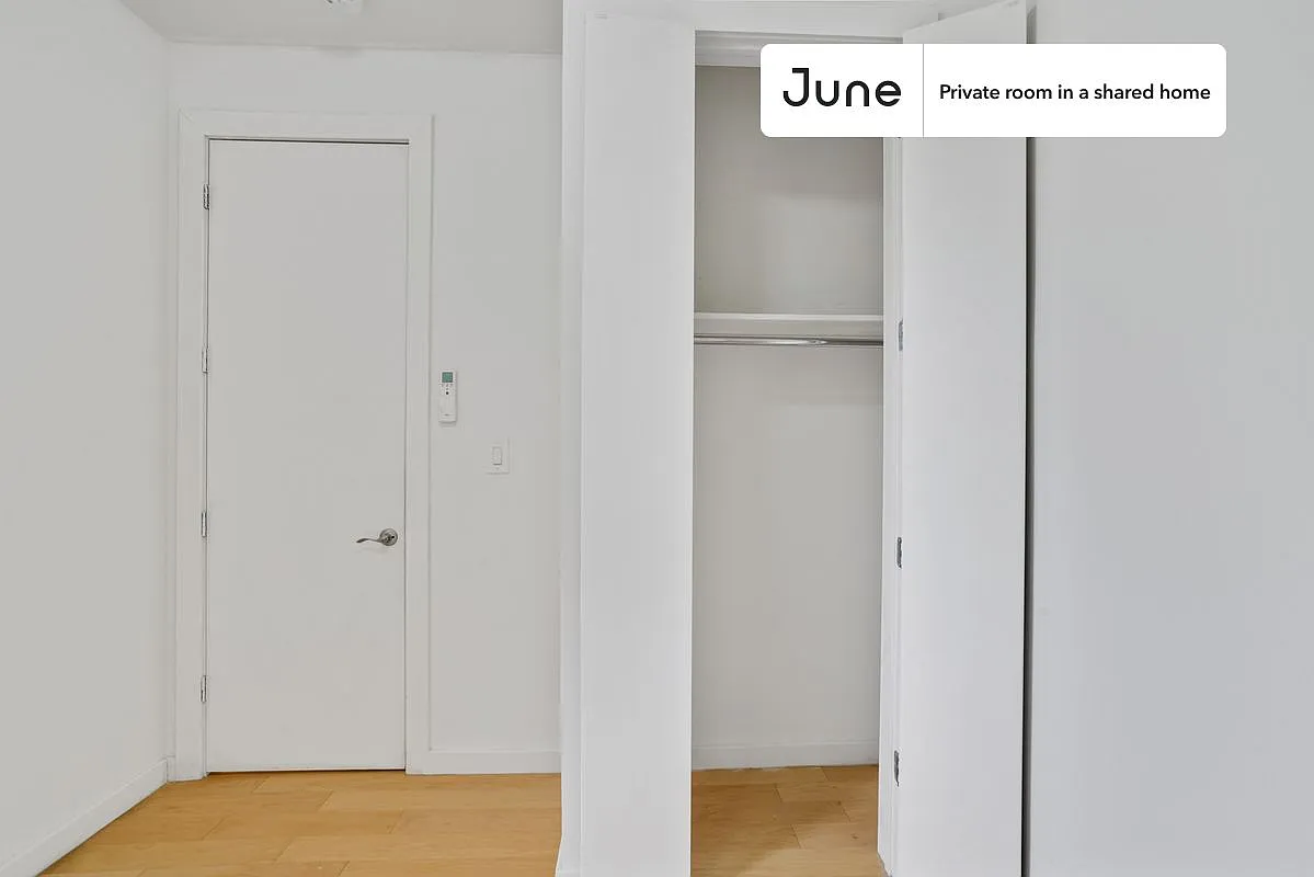 Twin bedroom in 4 bed/2 bath home in Bedford-Stuyvesant #425 3B — Photo 3