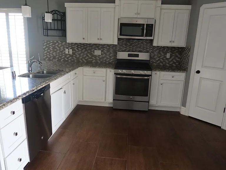 14804 Sunny Land Ave — Photo 7