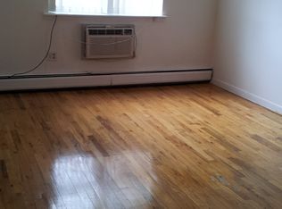 6008 84th St, Middle Village, NY 11379