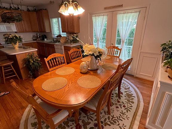 5th image of 113 Discovery Ct