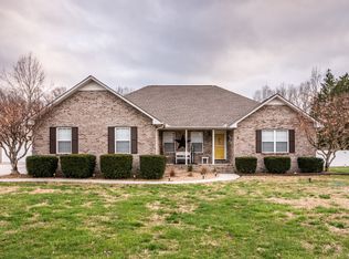 103 Country Air Ln, Manchester, TN 37355