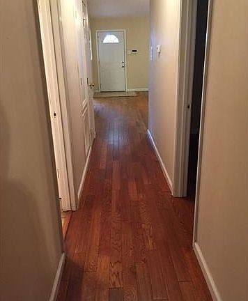 5th image of 7631 Tricia Ct