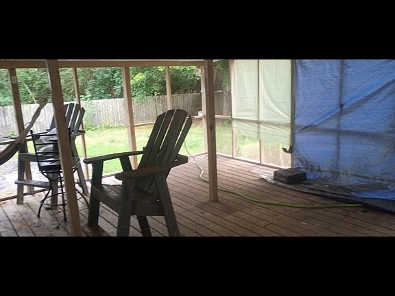 5th image of 16362 Pecan View Dr