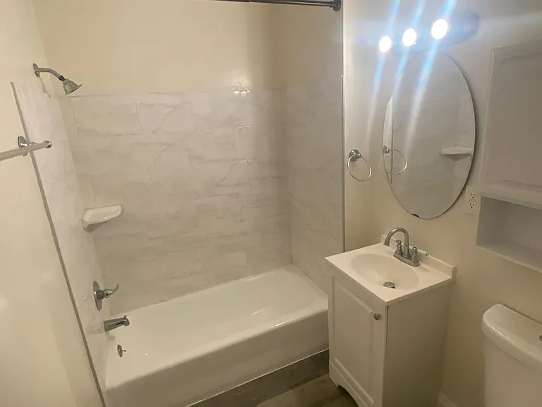 11104 Aqua Vista St — Photo 30